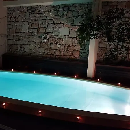 Nautica (adults Only) Hostel Bol